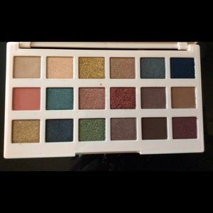 NEW!! CIATE LONDON THE EDITOR’S PALLET EYESHADOWS